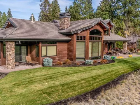 19366 Green Lakes Loop, Bend, OR 97702 photo 6