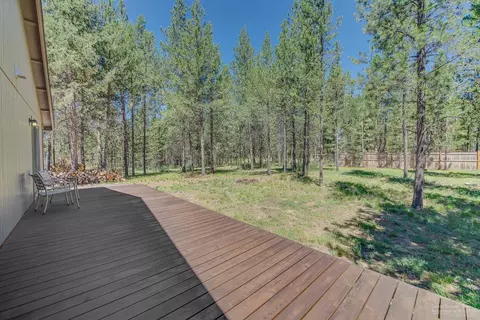 17388 Harlequin Dr, Bend, OR 97707 photo 16