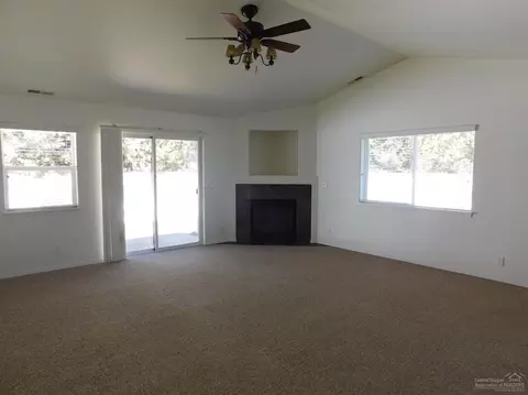 51435 Mac Ct, La Pine, OR 97739 photo 8