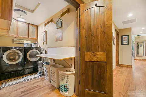 21496 Bradetich Loop, Bend, OR 97701 photo 12