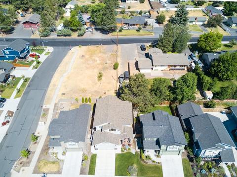 61422 Sunbrook Dr, Bend, OR 97702 photo 25