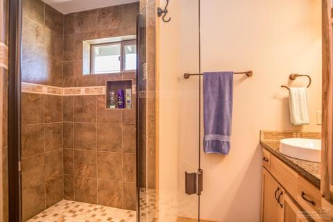 61422 Sunbrook Dr, Bend, OR 97702 photo 22