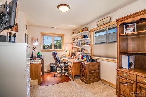 61422 Sunbrook Dr, Bend, OR 97702 photo 23