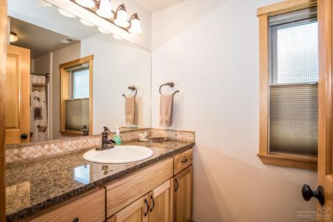 61422 Sunbrook Dr, Bend, OR 97702 photo 19