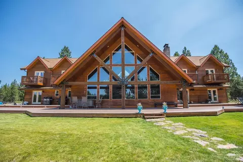 310 Willis, La Pine, OR 97739 photo 1