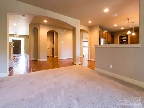 19690 Harvard Pl, Bend, OR 97702 photo 7