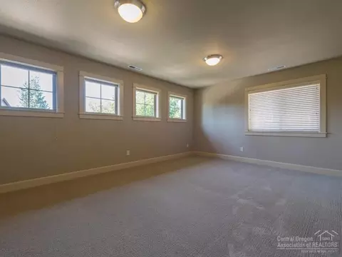 19690 Harvard Pl, Bend, OR 97702 photo 15