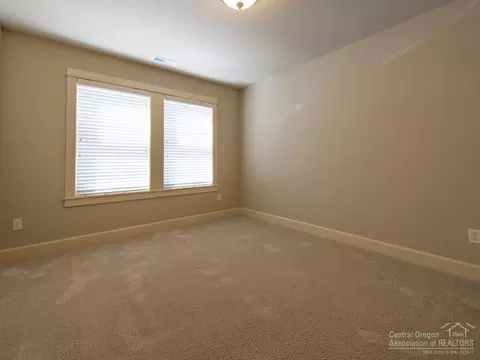 19690 Harvard Pl, Bend, OR 97702 photo 19