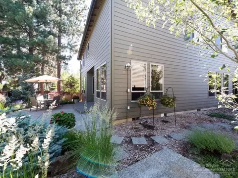 19690 Harvard Pl, Bend, OR 97702 photo 23