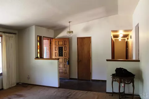 60095 Ridgeview Dr, Bend, OR 97702 photo 8