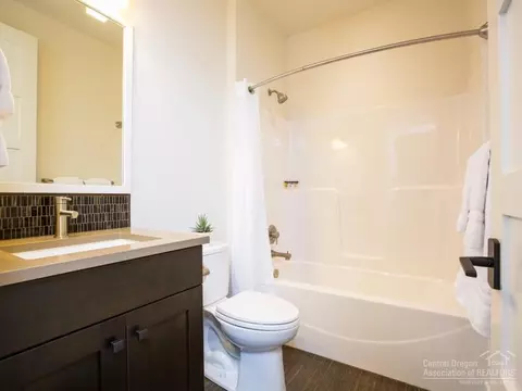 19230 Solomon Dr, Bend, OR 97702 photo 20