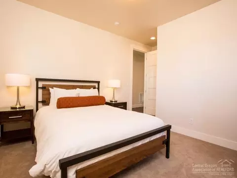 19230 Solomon Dr, Bend, OR 97702 photo 14