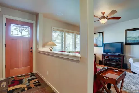 63406 Barton View Pl, Bend, OR 97701 photo 2