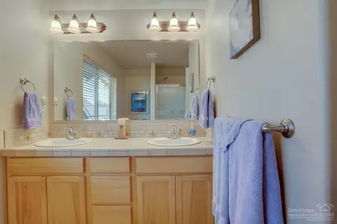 63406 Barton View Pl, Bend, OR 97701 photo 14