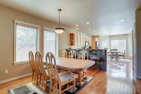 63406 Barton View Pl, Bend, OR 97701 photo 6