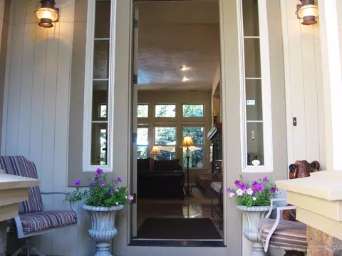 19595 Blue Lake Loop, Bend, OR 97702 photo 3