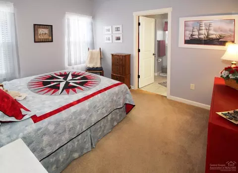 20730 Beaumont Dr, Bend, OR 97701 photo 14