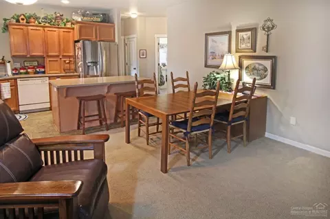 20730 Beaumont Dr, Bend, OR 97701 photo 10
