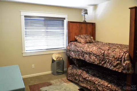 61117 Manhae Loop, Bend, OR 97702 photo 14