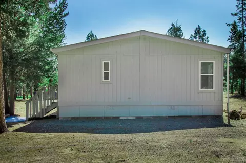 16060 Dick, La Pine, OR 97739 photo 4