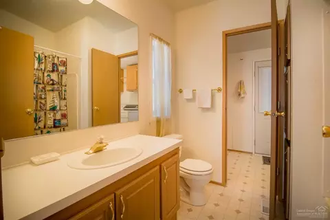16060 Dick, La Pine, OR 97739 photo 9