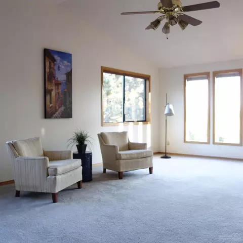 2129 NW 2nd St, Bend, OR 97701 photo 7