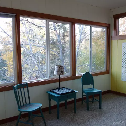 2129 NW 2nd St, Bend, OR 97701 photo 10