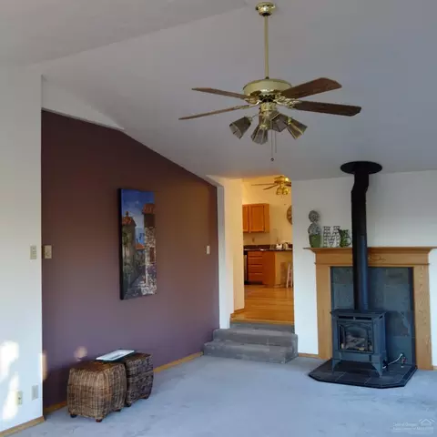 2129 NW 2nd St, Bend, OR 97701 photo 9