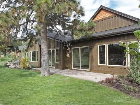 60442 Kangaroo Loop, Bend, OR 97702 photo 15