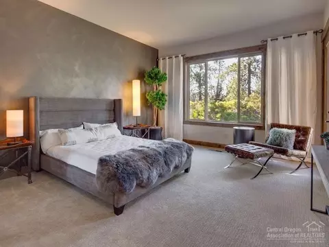 60442 Kangaroo Loop, Bend, OR 97702 photo 8
