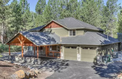 17062 Cooper Dr, Bend, OR 97707 photo 1