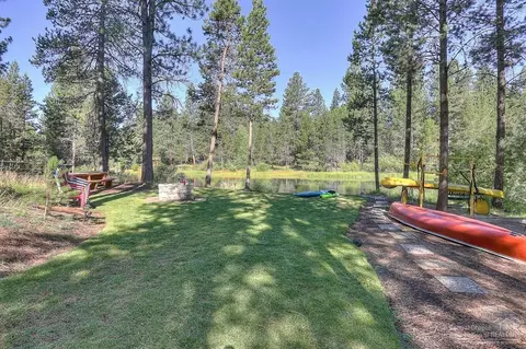 17062 Cooper Dr, Bend, OR 97707 photo 18