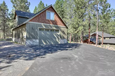 17062 Cooper Dr, Bend, OR 97707 photo 11