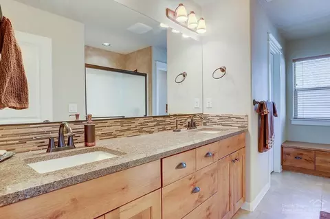 1701 NW Precision Ln, Bend, OR 97703 photo 8