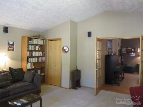 17536 Rosland Rd, La Pine, OR 97739 photo 13