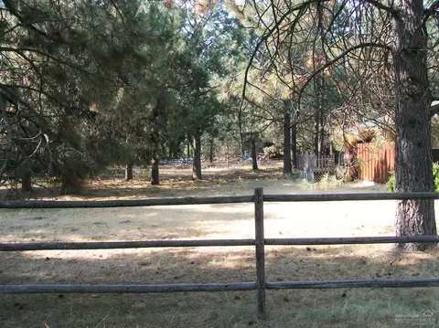 14583 Bluegrass Loop, Sisters, OR 97759 photo 15