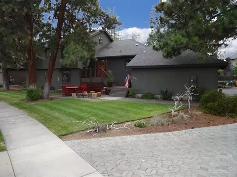 19646 Harvard Pl, Bend, OR 97702 photo 1