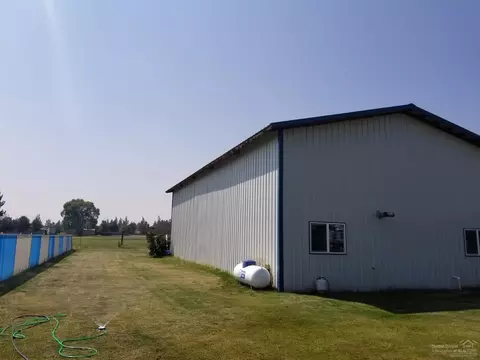 64960 Hunnell Rd, Bend, OR 97701 photo 11