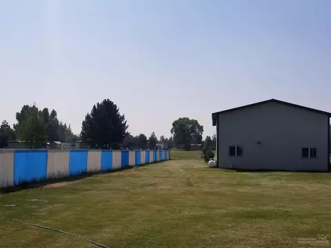 64960 Hunnell Rd, Bend, OR 97701 photo 7