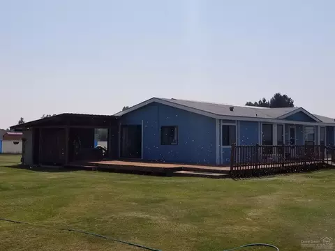 64960 Hunnell Rd, Bend, OR 97701 photo 4