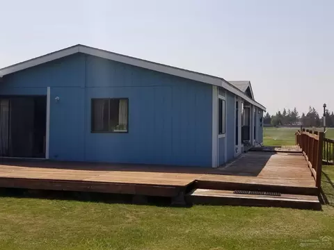 64960 Hunnell Rd, Bend, OR 97701 photo 5