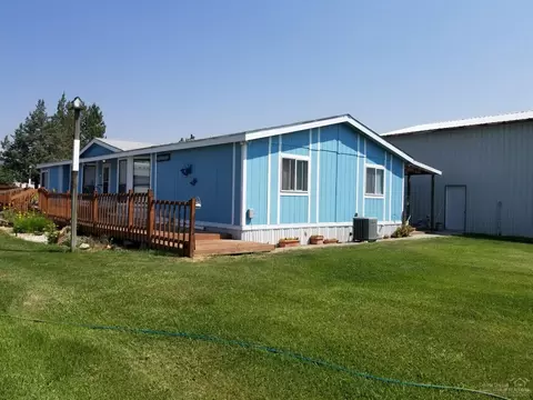 64960 Hunnell Rd, Bend, OR 97701 photo 1