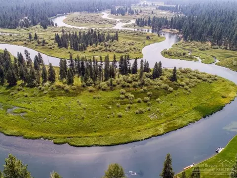 54970 Mallard Dr, Bend, OR 97707 photo 2