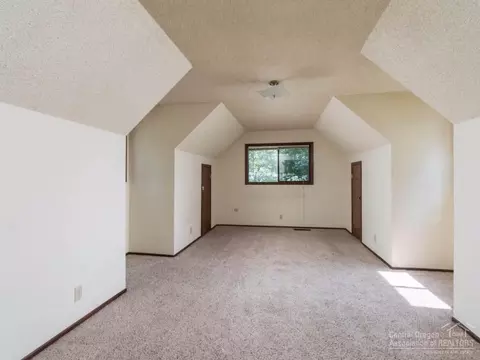 54970 Mallard Dr, Bend, OR 97707 photo 8