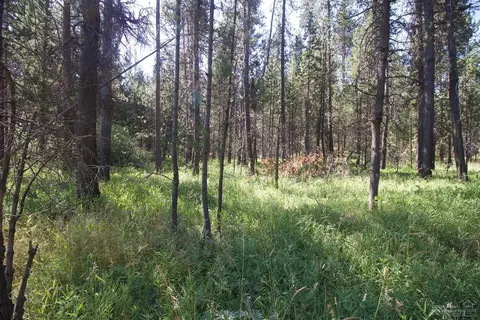 16853 Hermosa Dr, Bend, OR 97707 photo 3