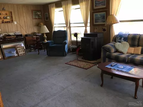 60983 SW Mcmullin Dr, Bend, OR 97702 photo 6