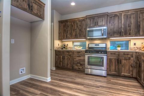 60463 SE Hedgewood Ln, Bend, OR 97702 photo 7