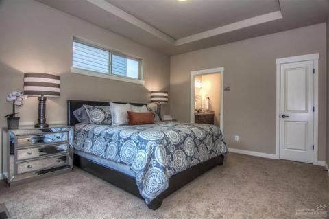 60463 SE Hedgewood Ln, Bend, OR 97702 photo 14