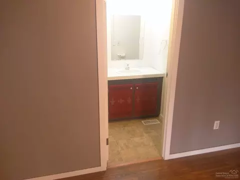 17675 Sutter Ct, La Pine, OR 97739 photo 13