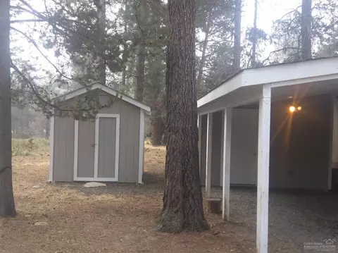 17675 Sutter Ct, La Pine, OR 97739 photo 4